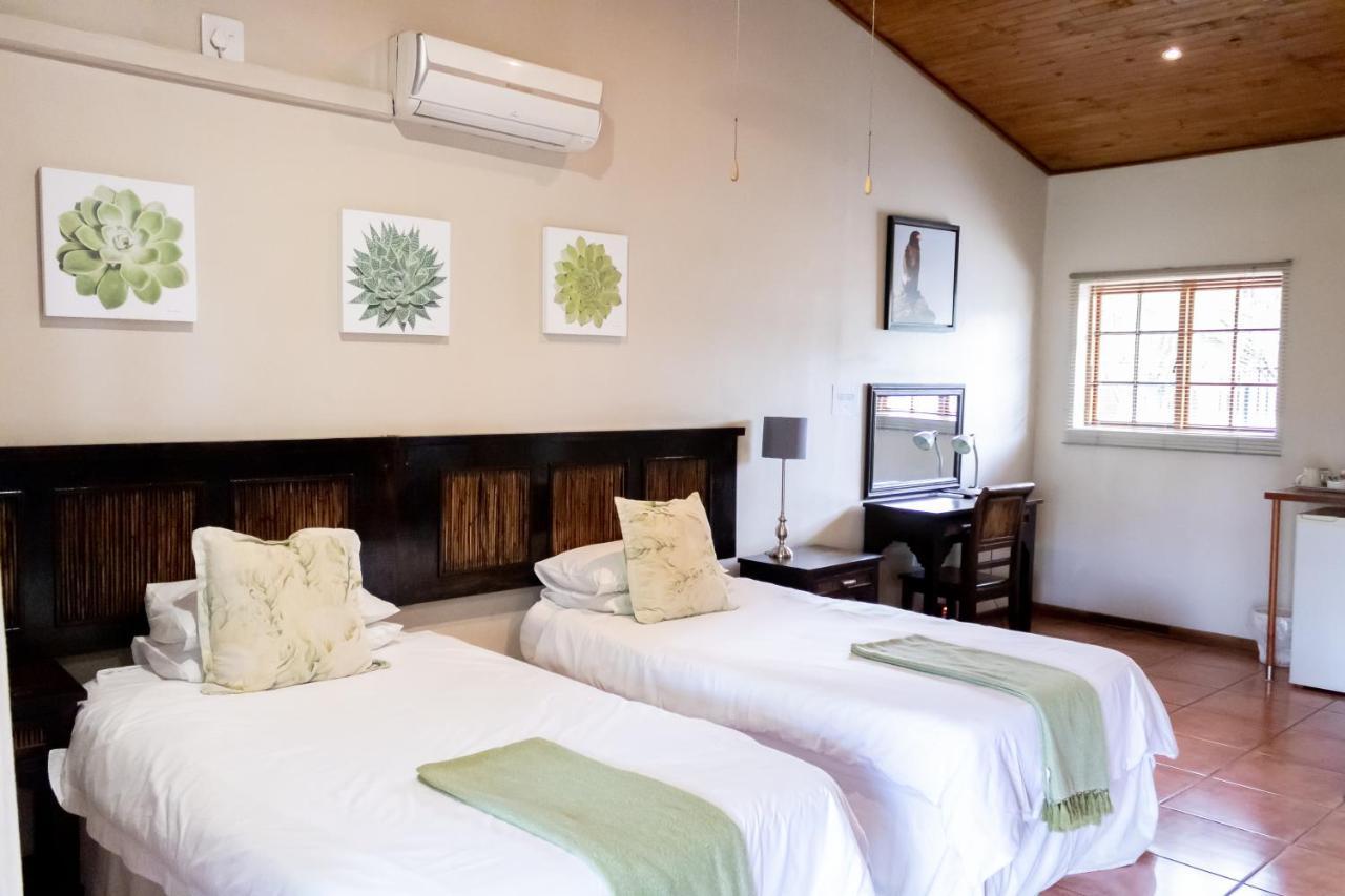 Sunbird Lodge Phalaborwa Exteriör bild